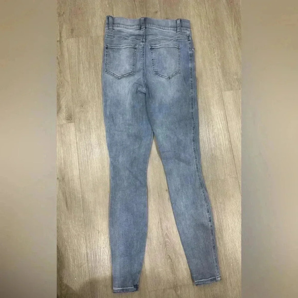 SPANX Ankle Skinny Jeans Light Vintage Wash NWT XS Jeggings - Picture 8 of 8